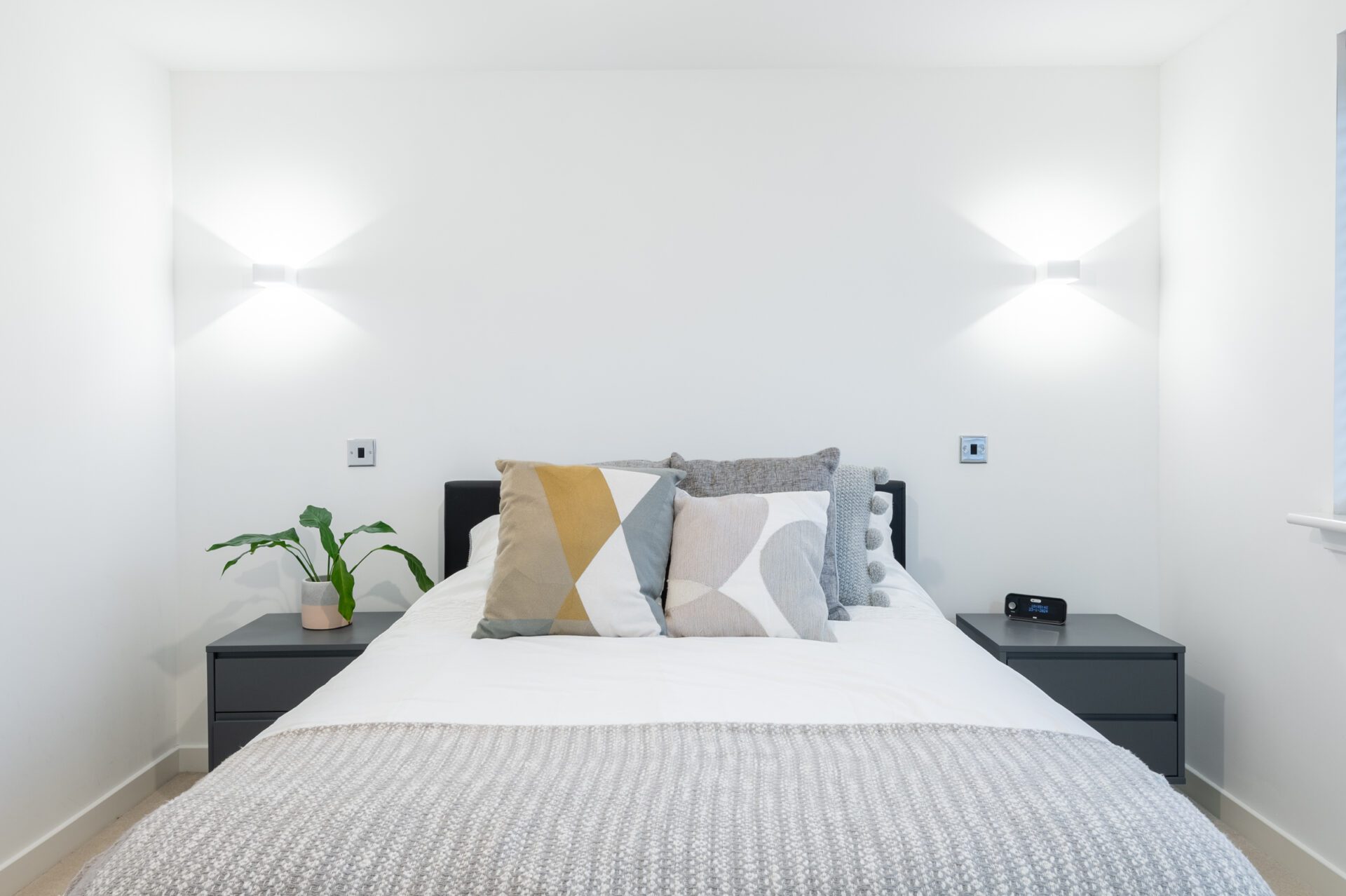 29 bed1