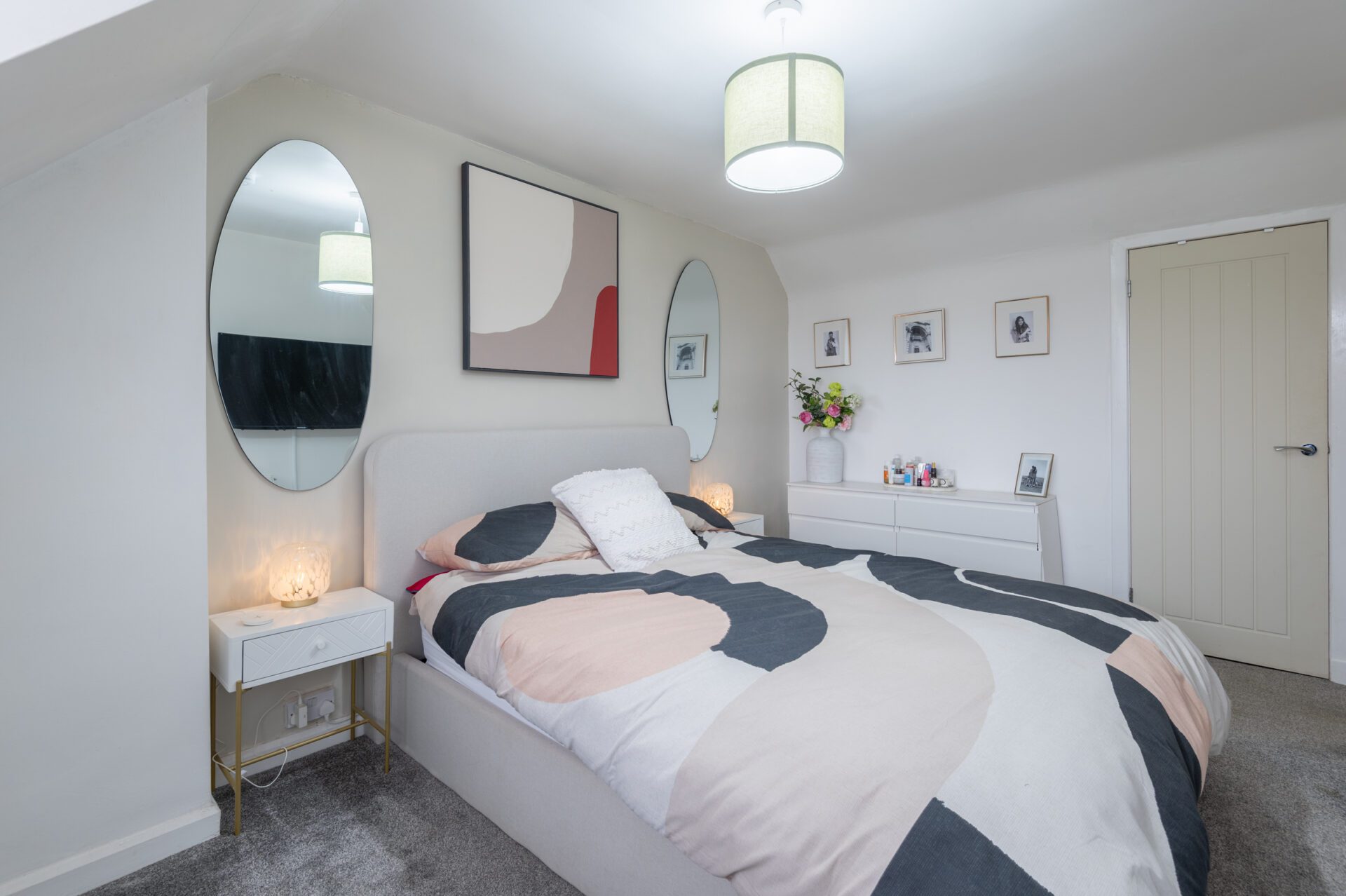 35 bed1