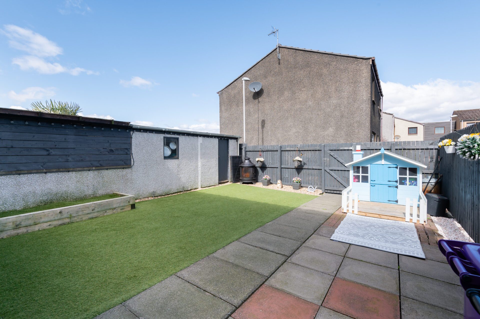 9 rear garden