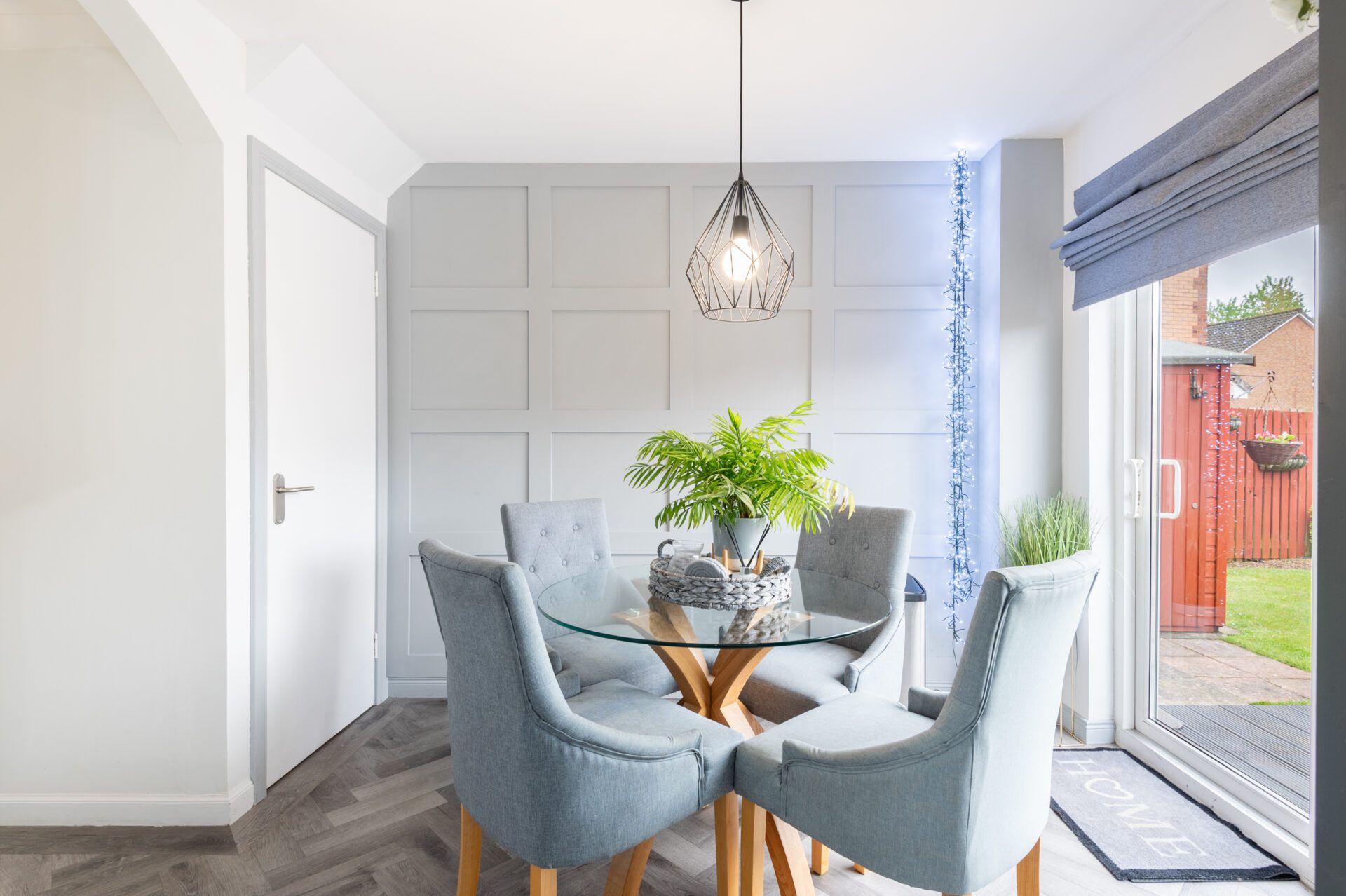 19 kitchen dining area