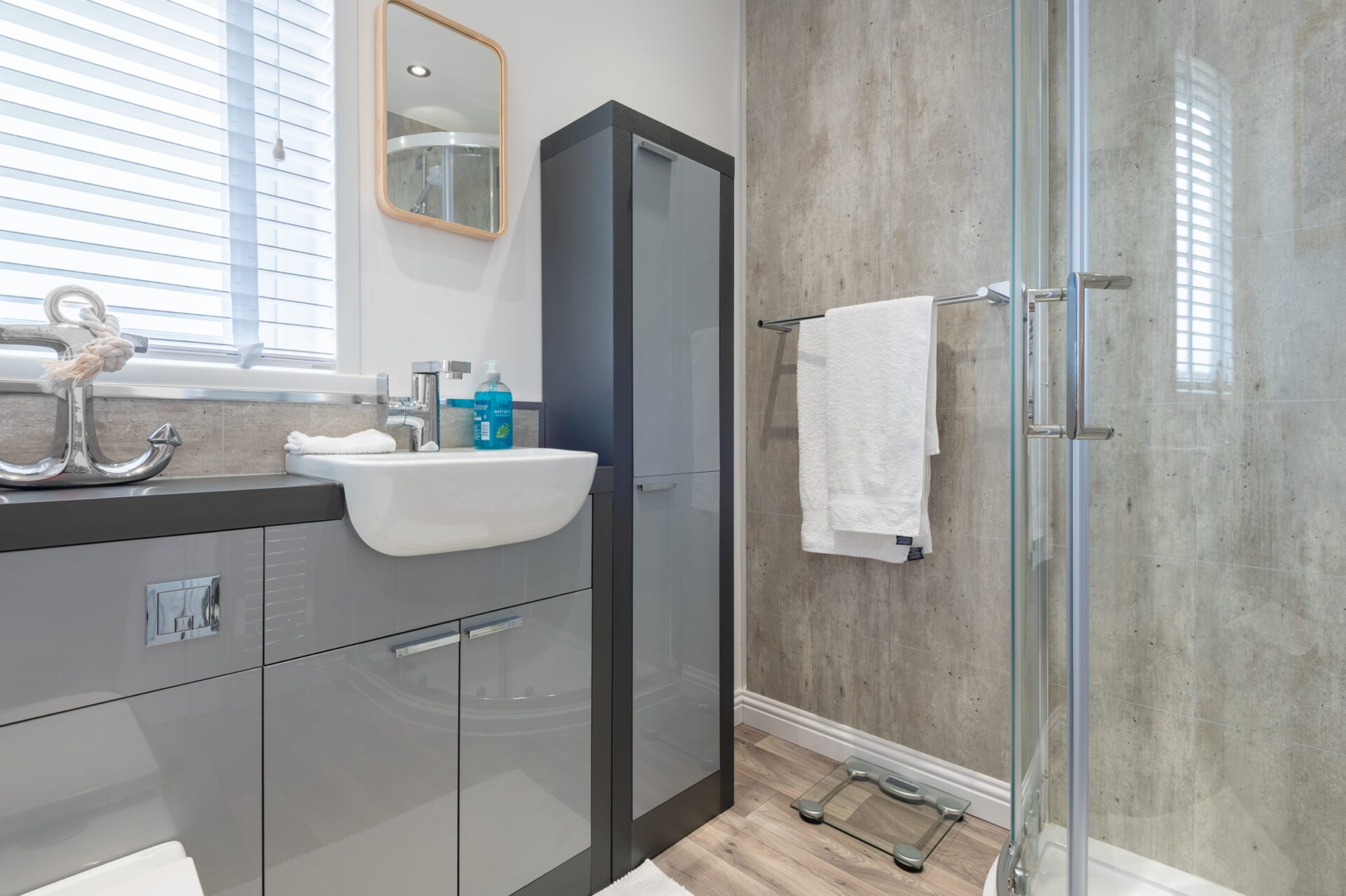 36 shower room