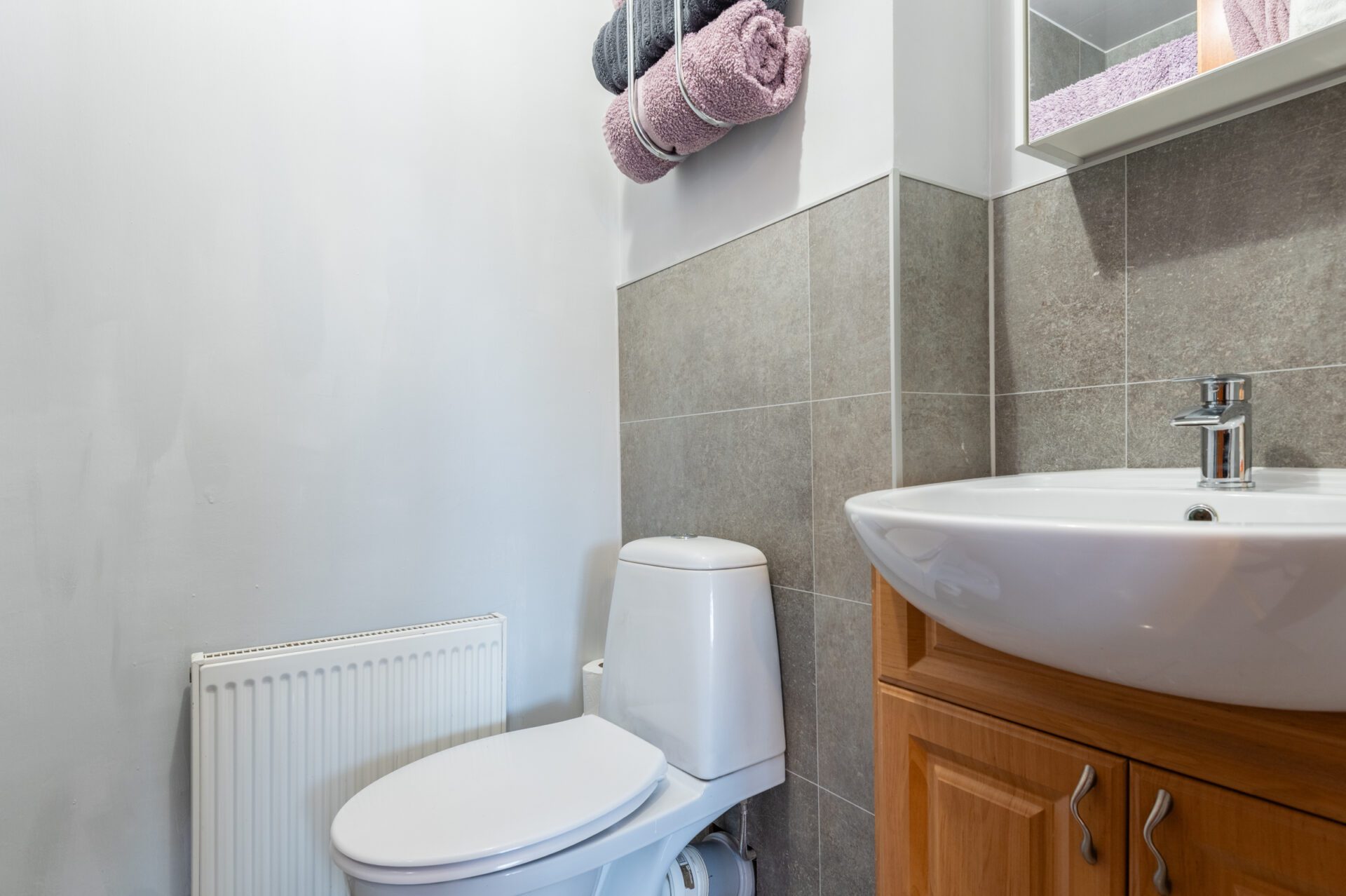 38 bed2 ensuite