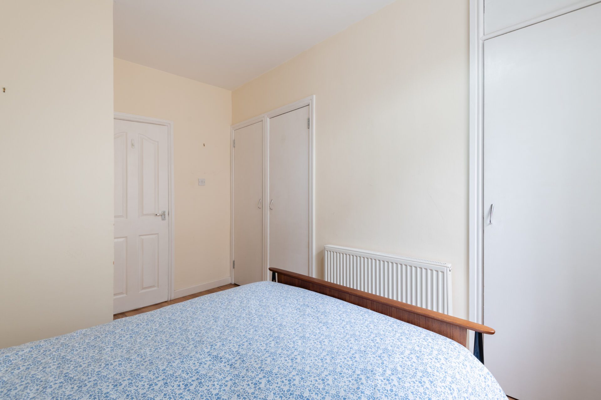 29 bed2