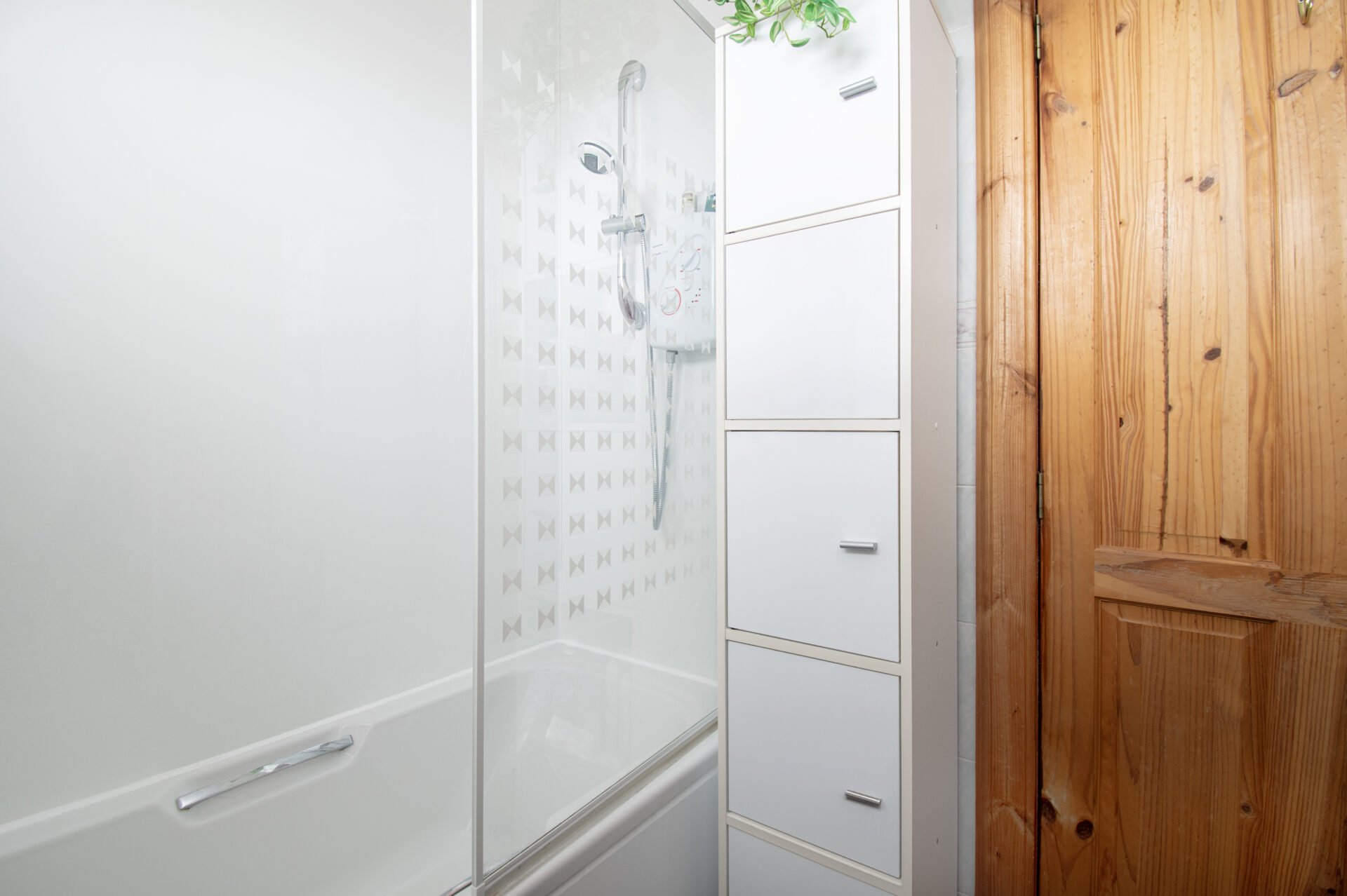bathroom (2)