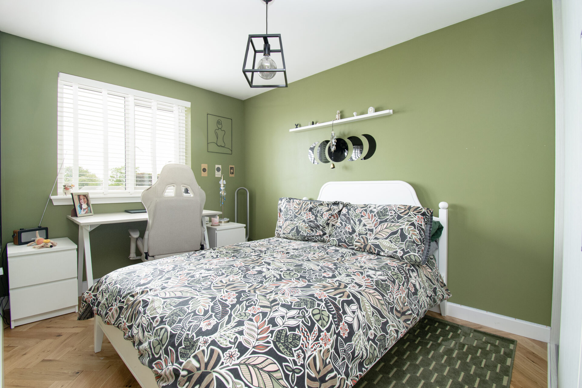 bedroom 2 (1)
