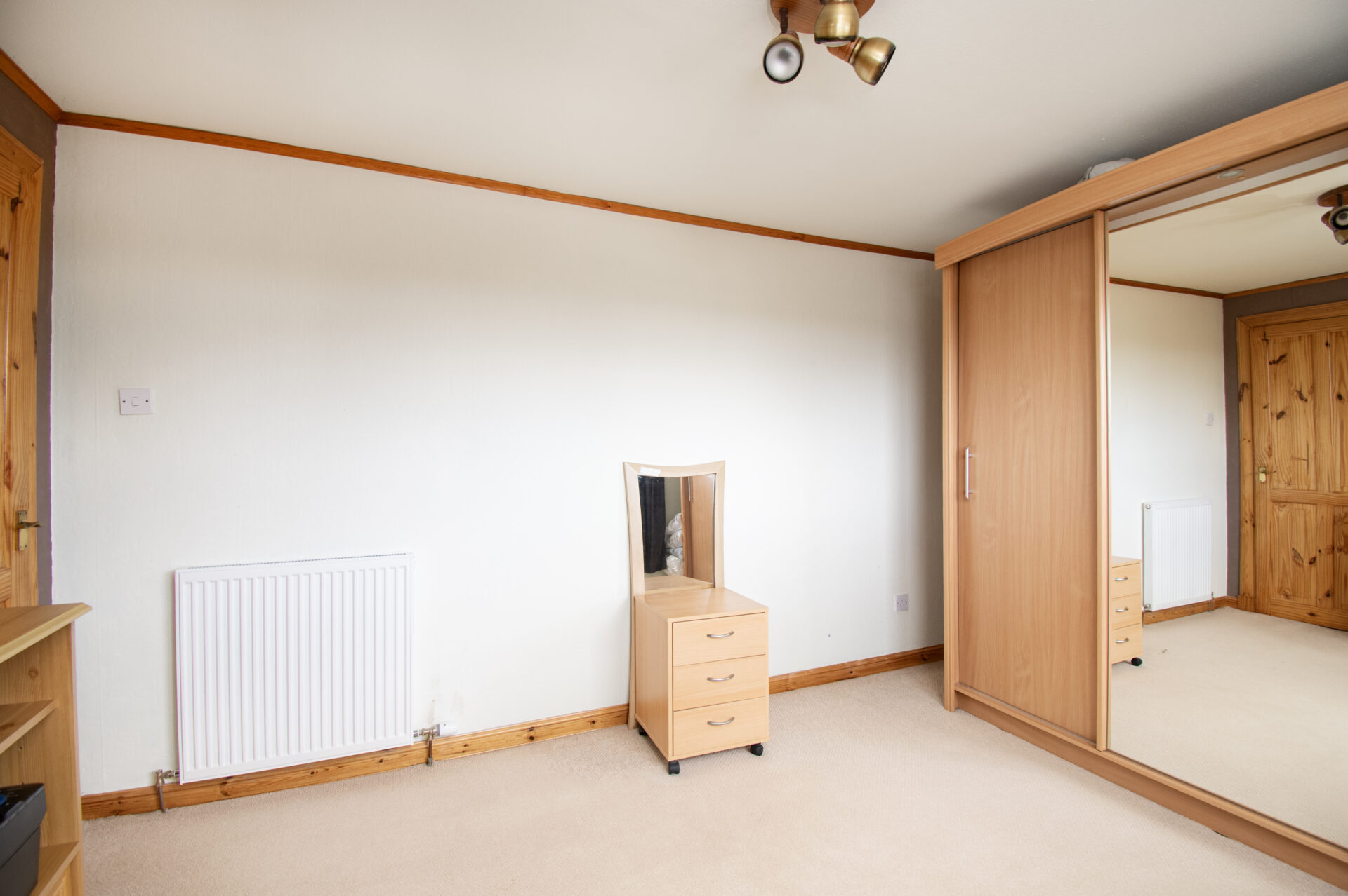 bedroom 2 (3)