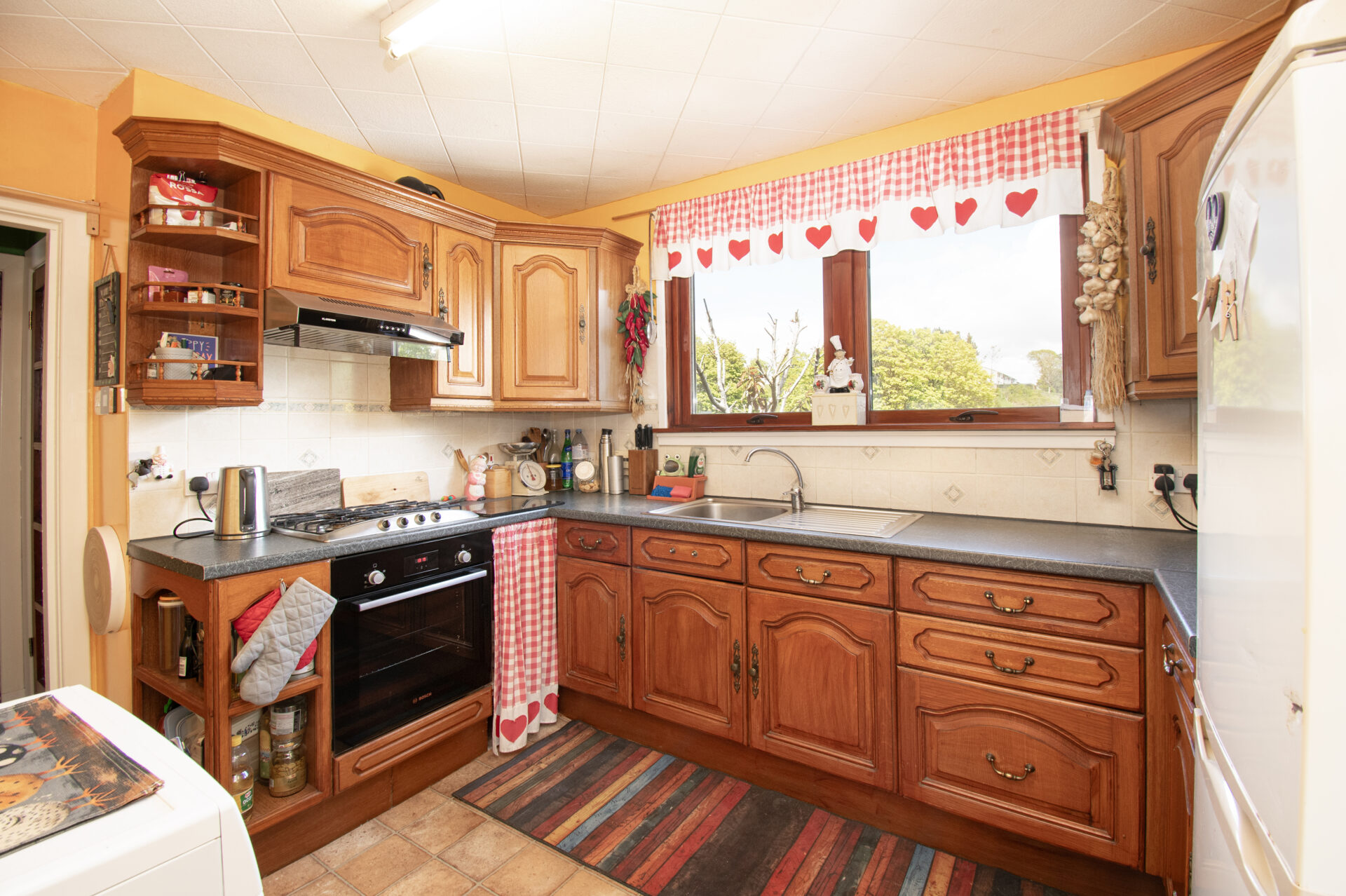 kitchen (1)