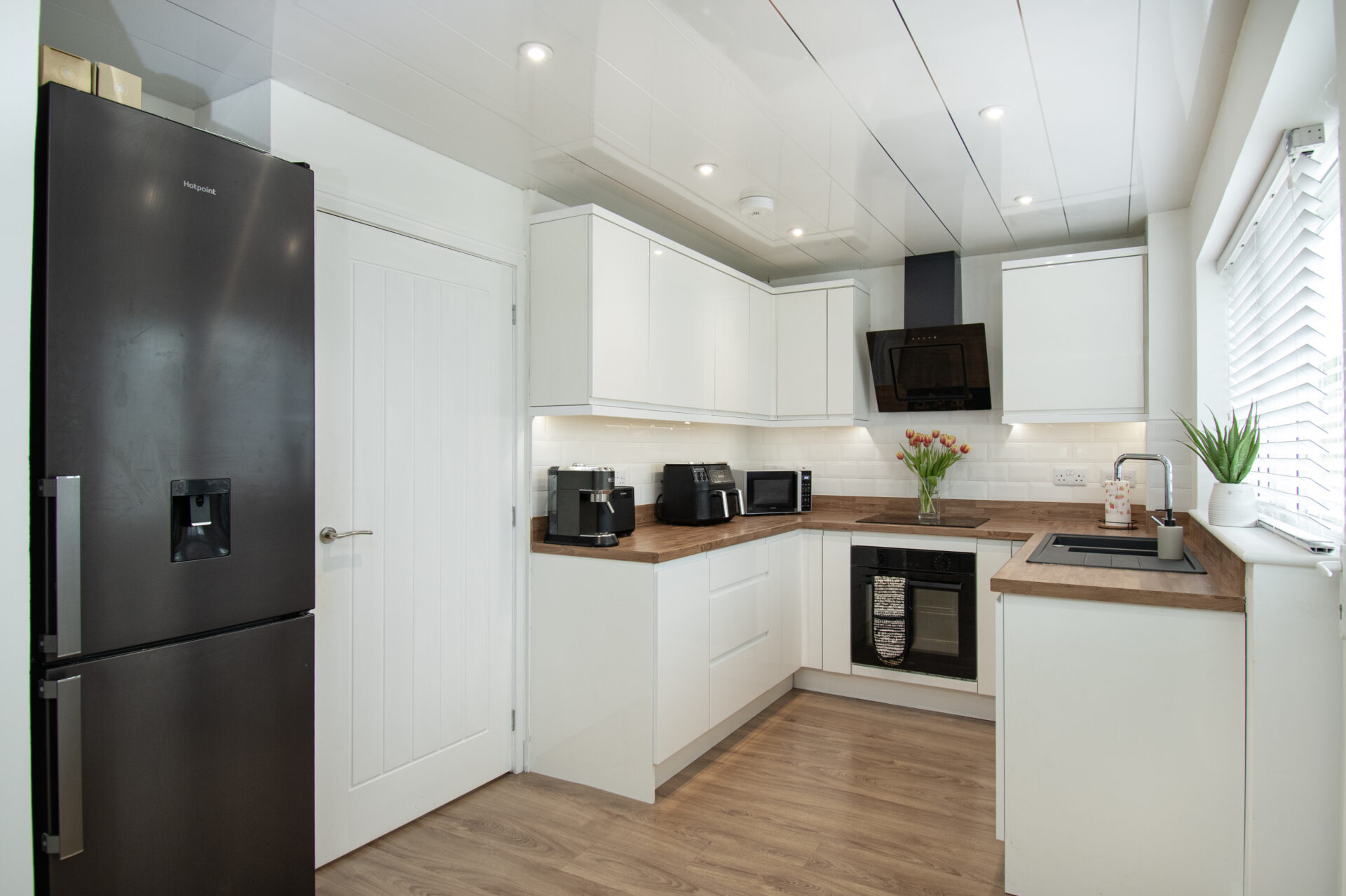 kitchen (1)