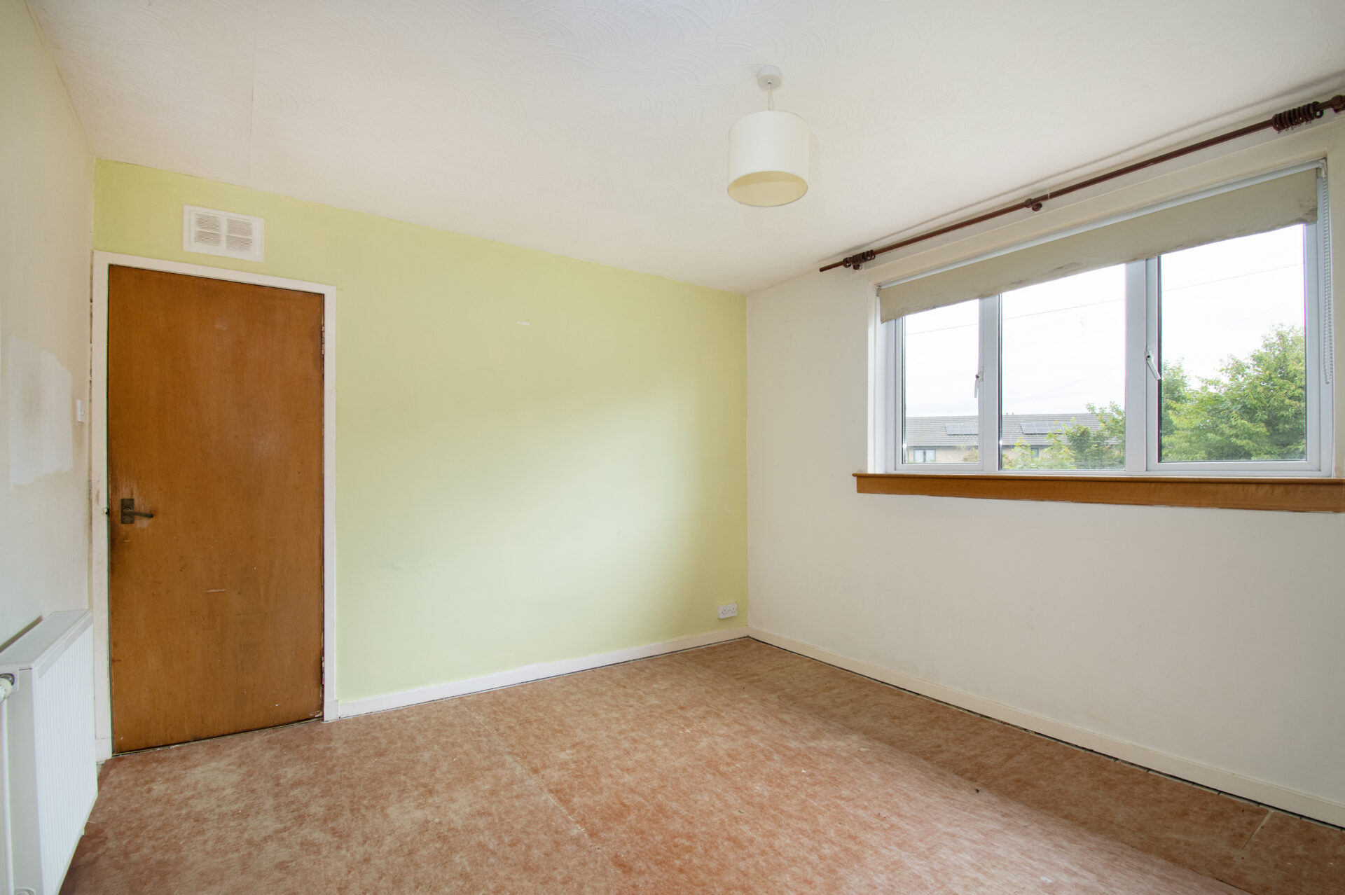 bedroom 1 (2)