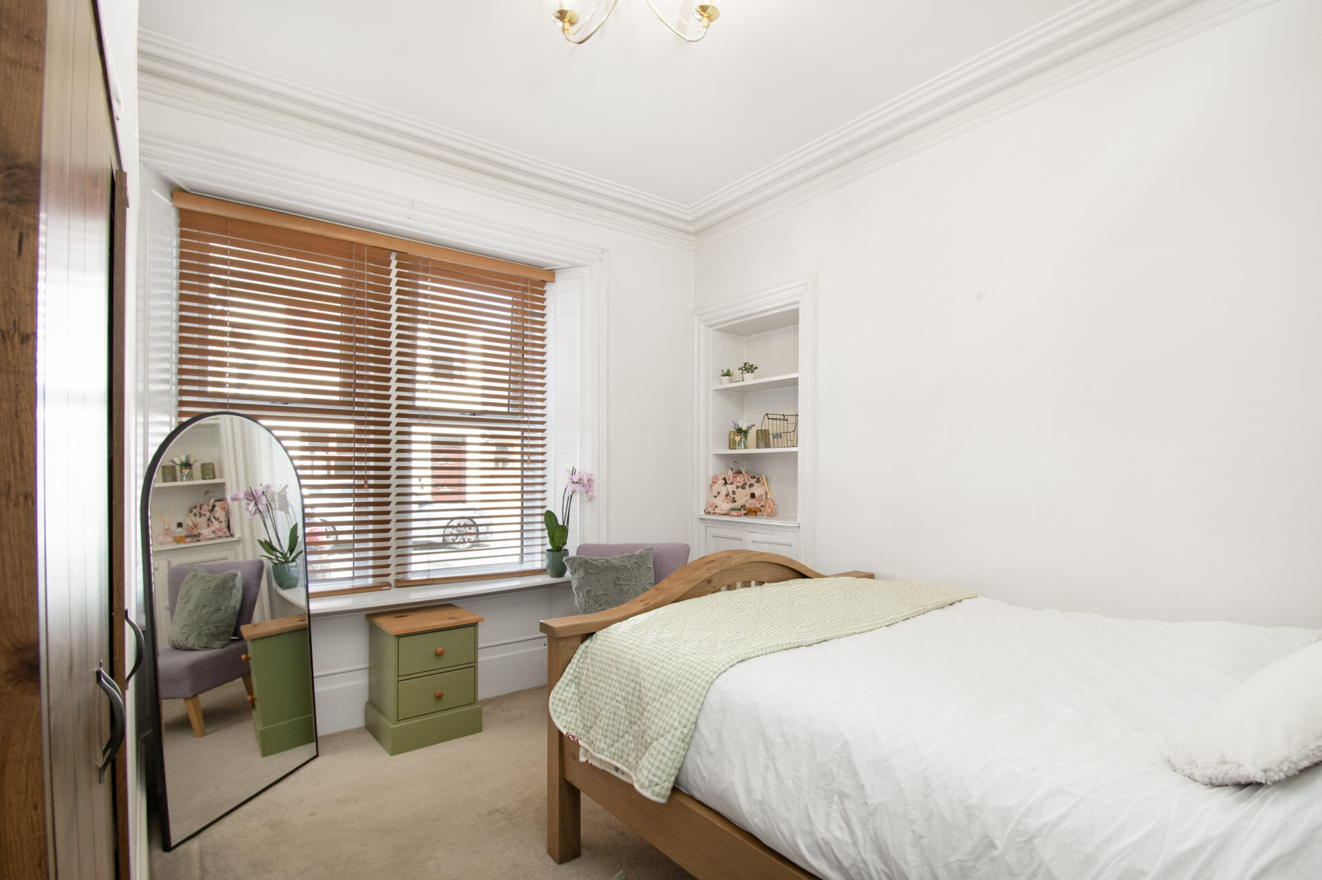 bedroom (1)
