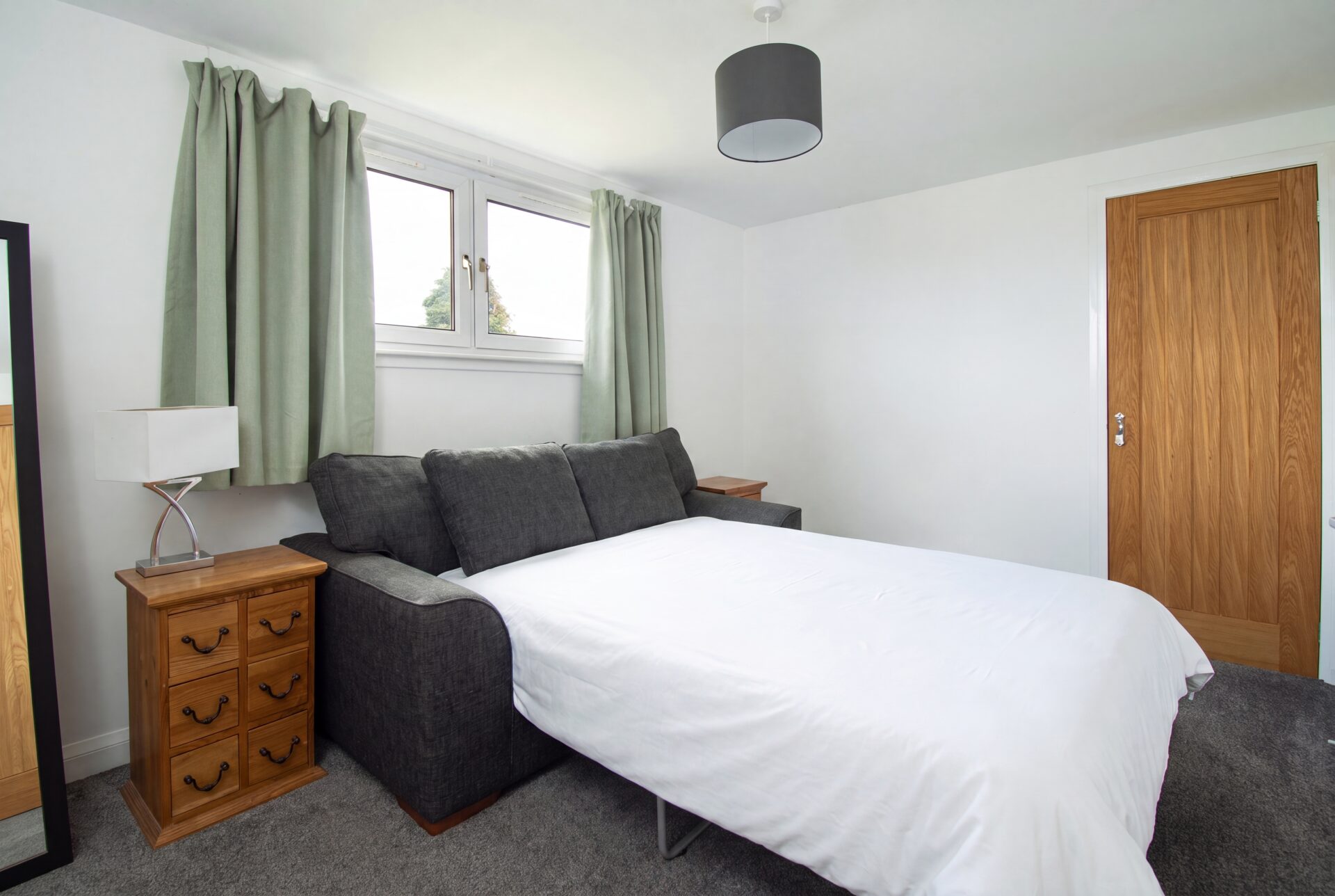 bedroom 2(1)