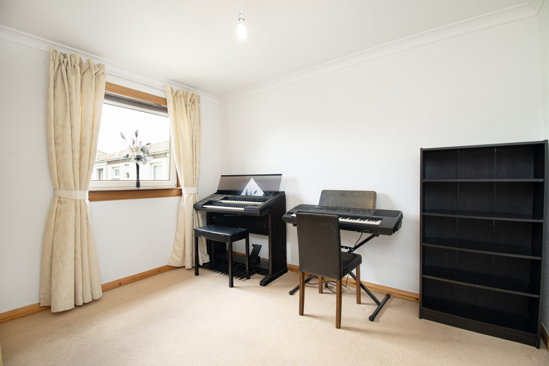 bedroom 3 (1)