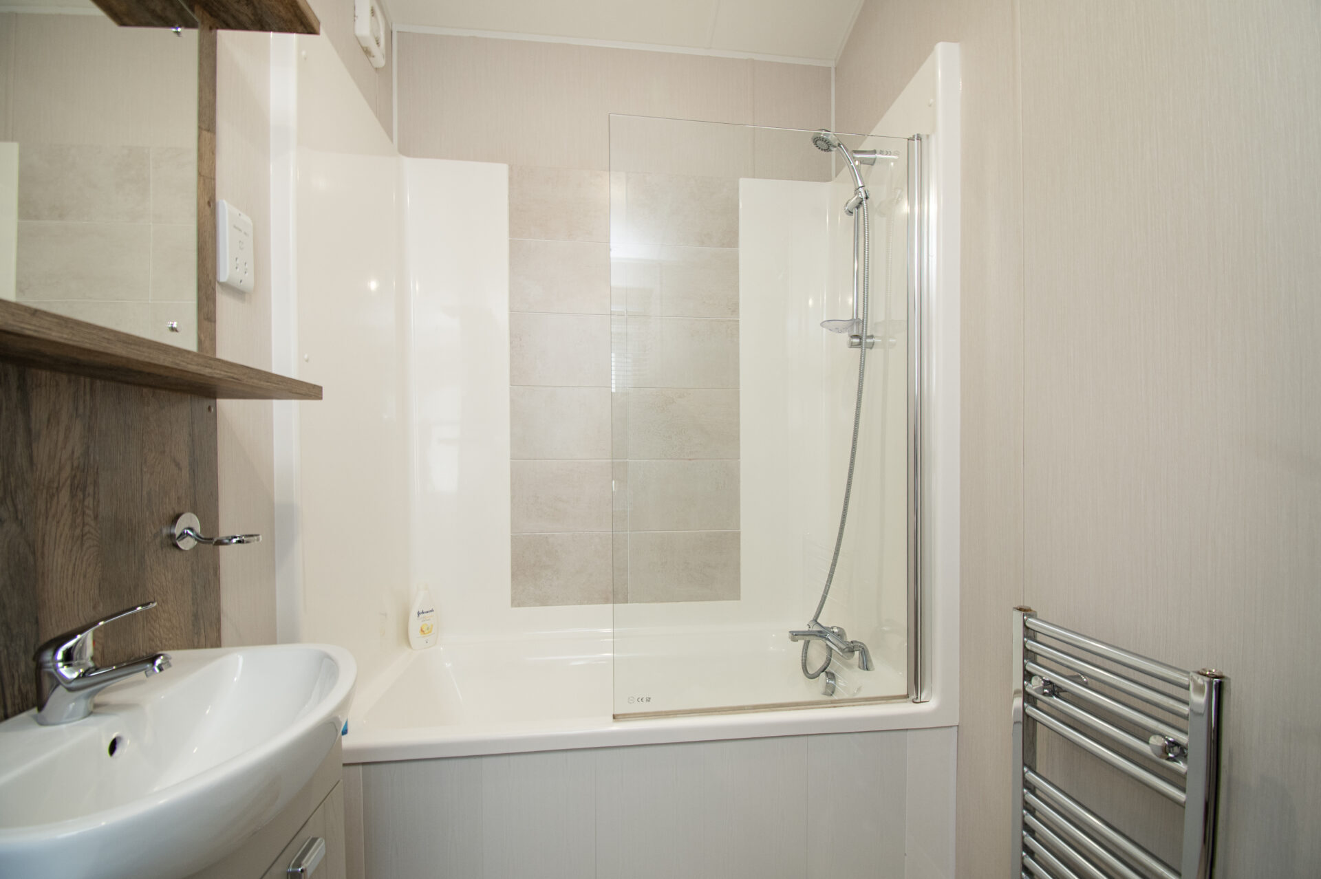 ensuite (2)