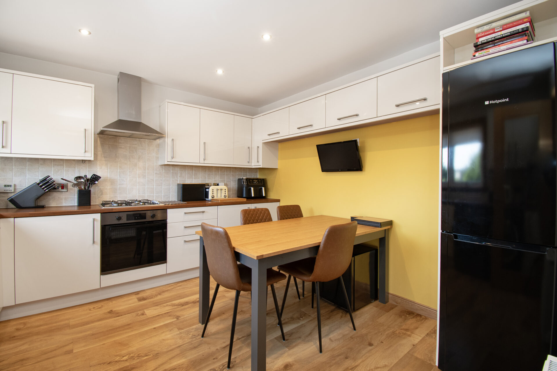 kitchen (1)