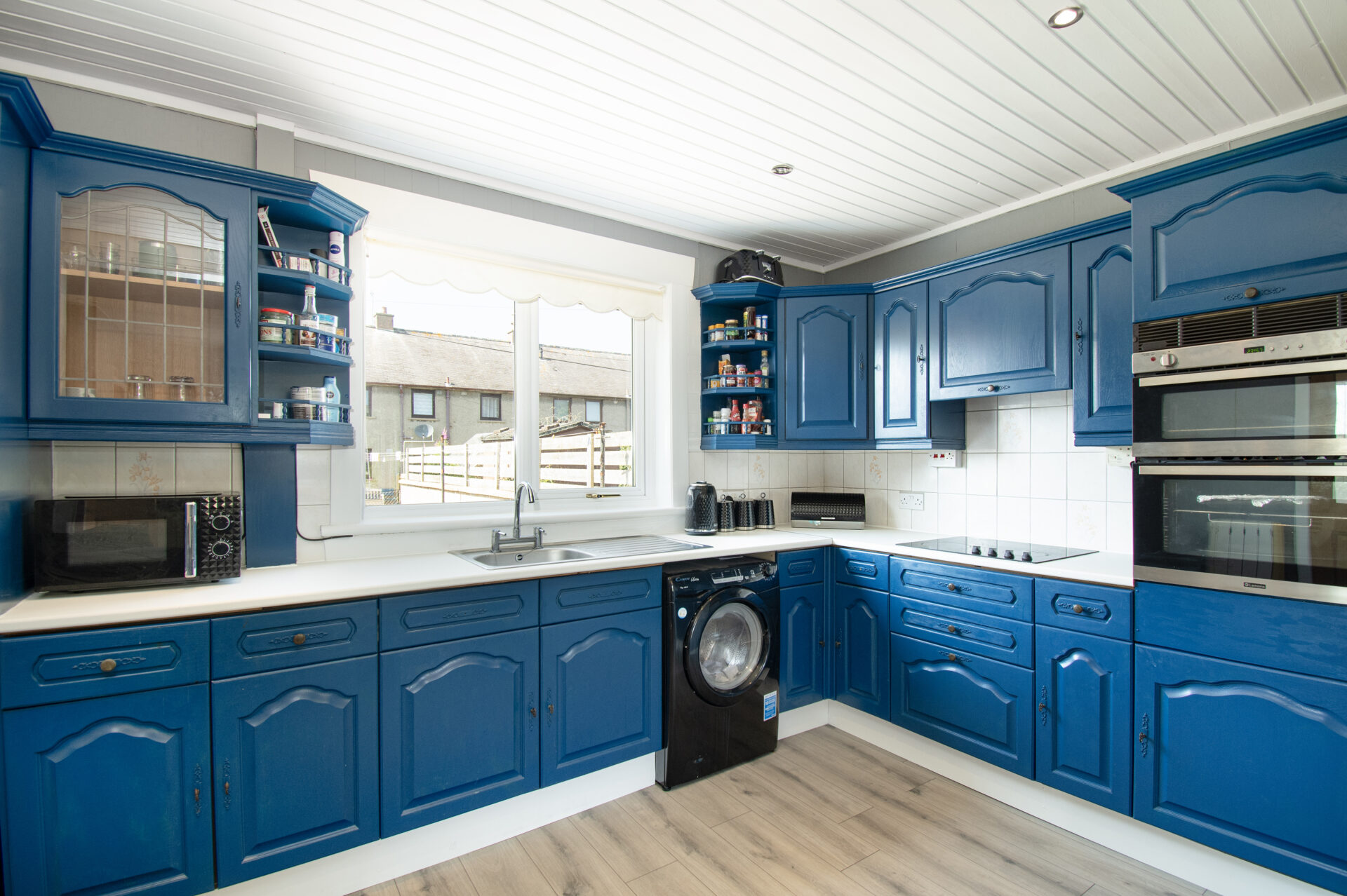 kitchen (1)