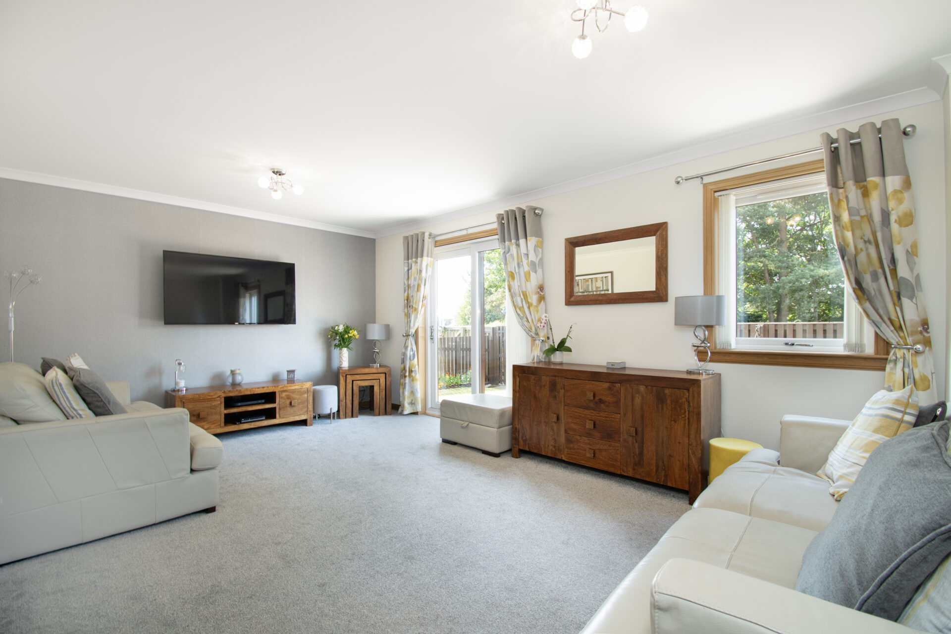 lounge (1)
