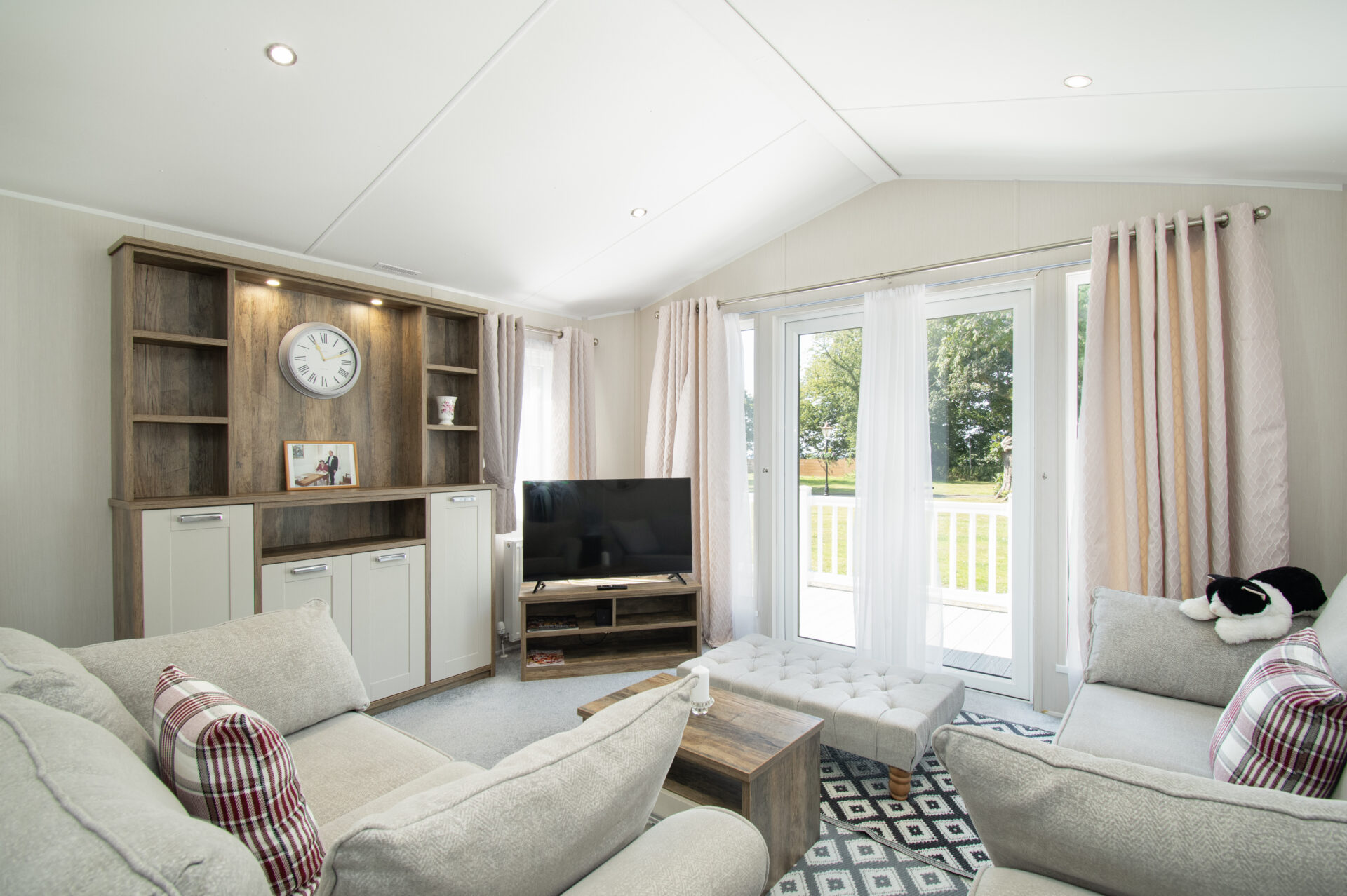 lounge (2)