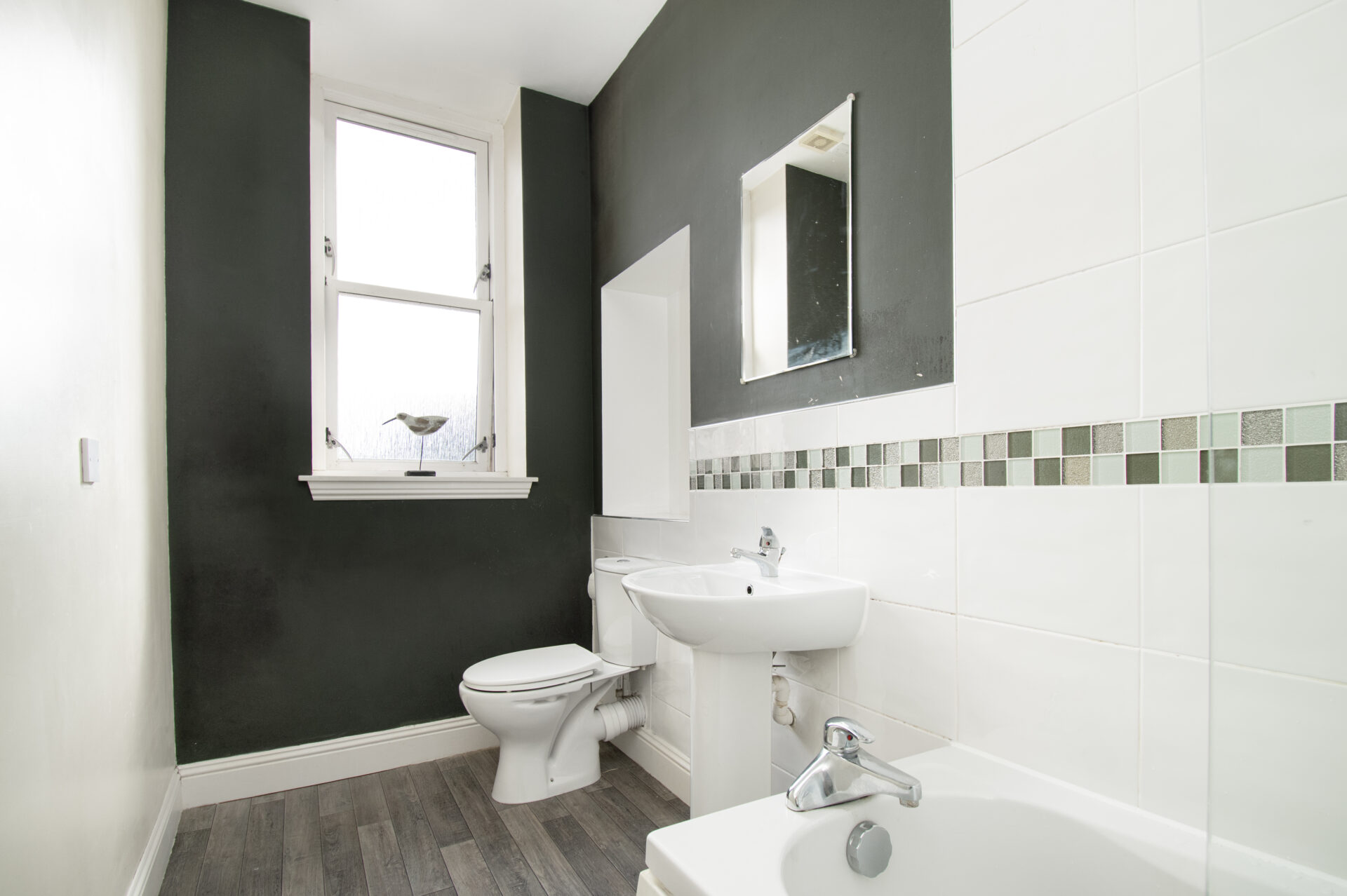 bathroom (1)