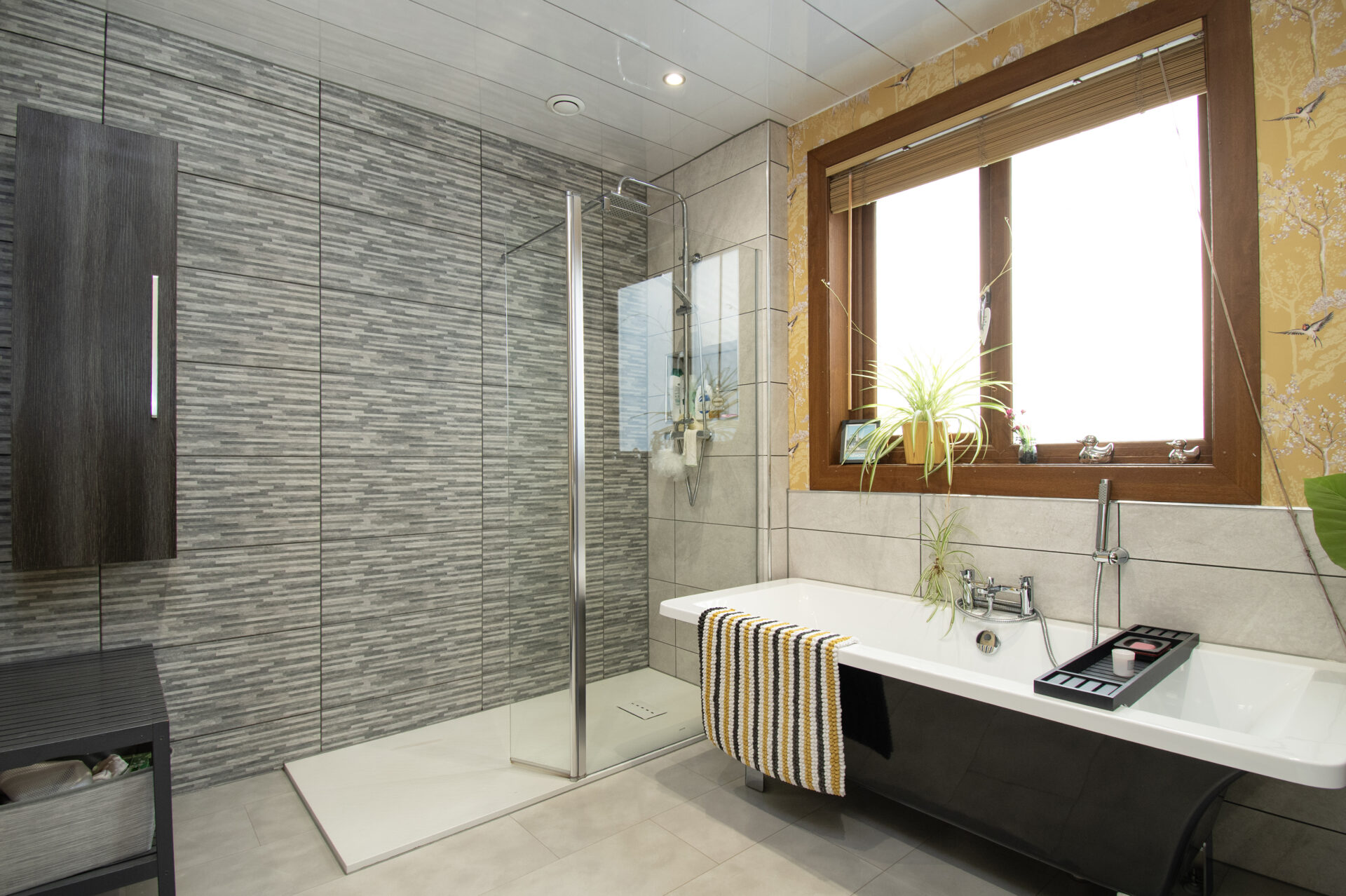bathroom (1)