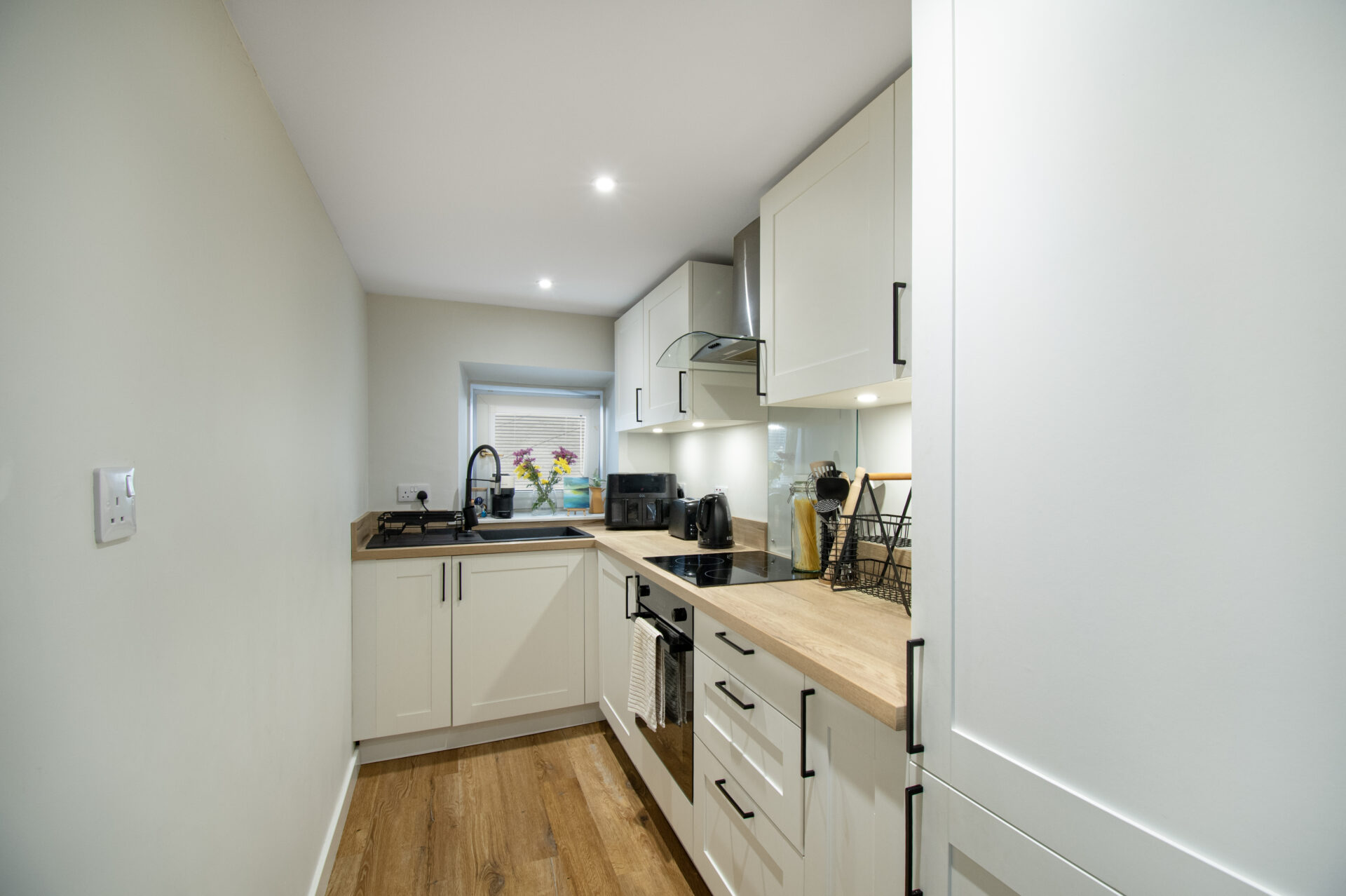 kitchen (1)