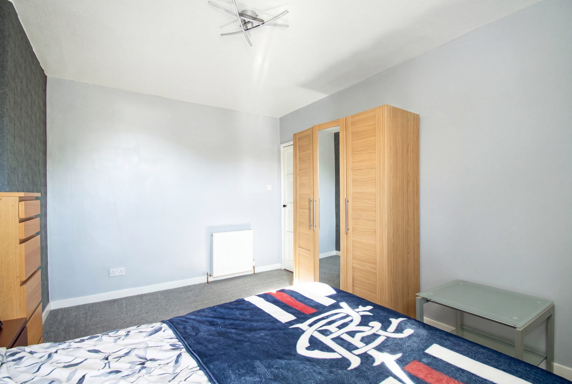 bedroom 1 (3)