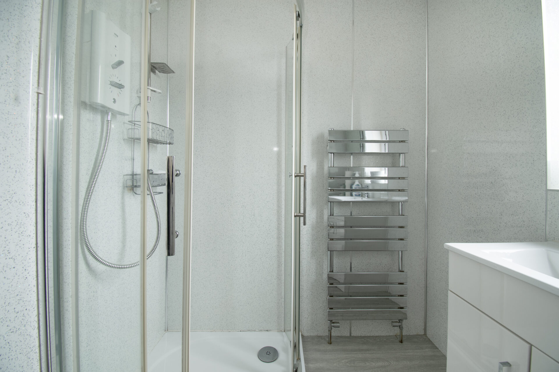 shower room (2)